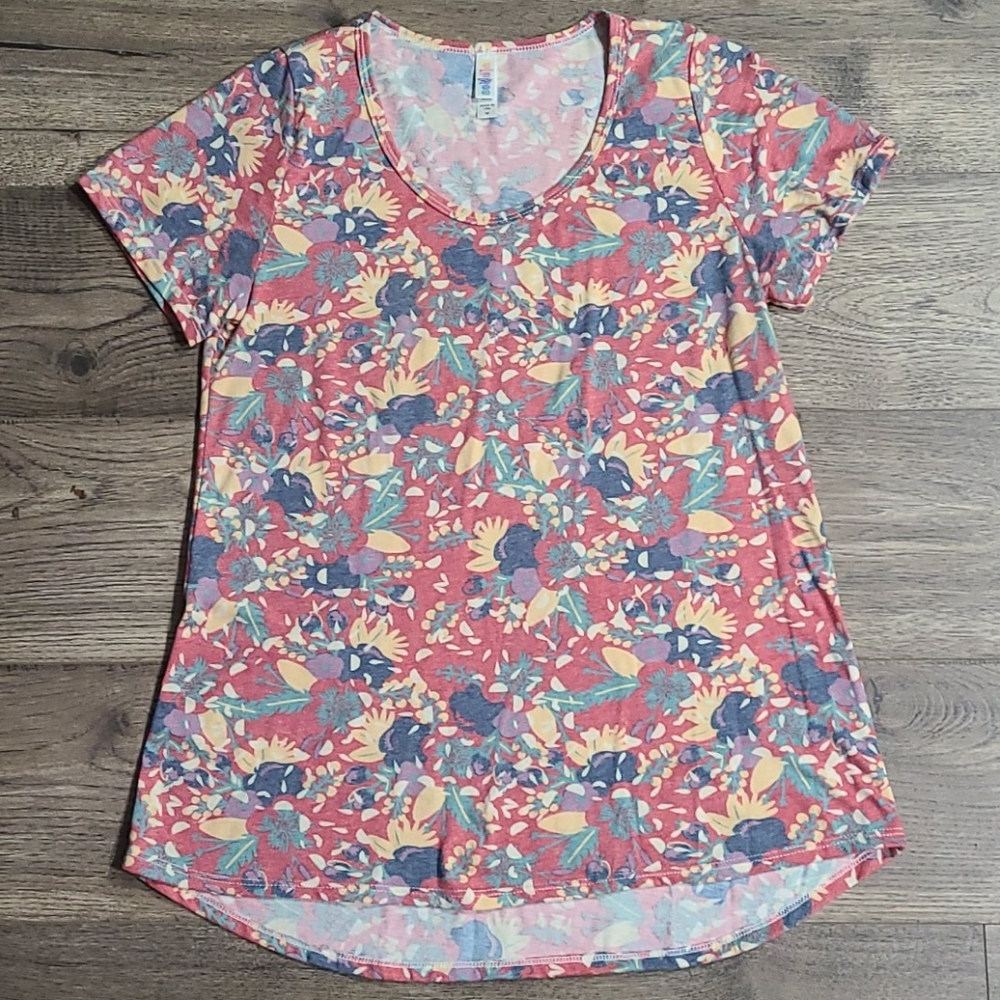 Printed Medium LuLaRoe Classic T